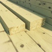 BillyOh 2.4m Railway Sleeper (95mm x 195mm) or (120mm x 240mm) - 95mm x 195mm - Pack of 8 from the company Billyoh